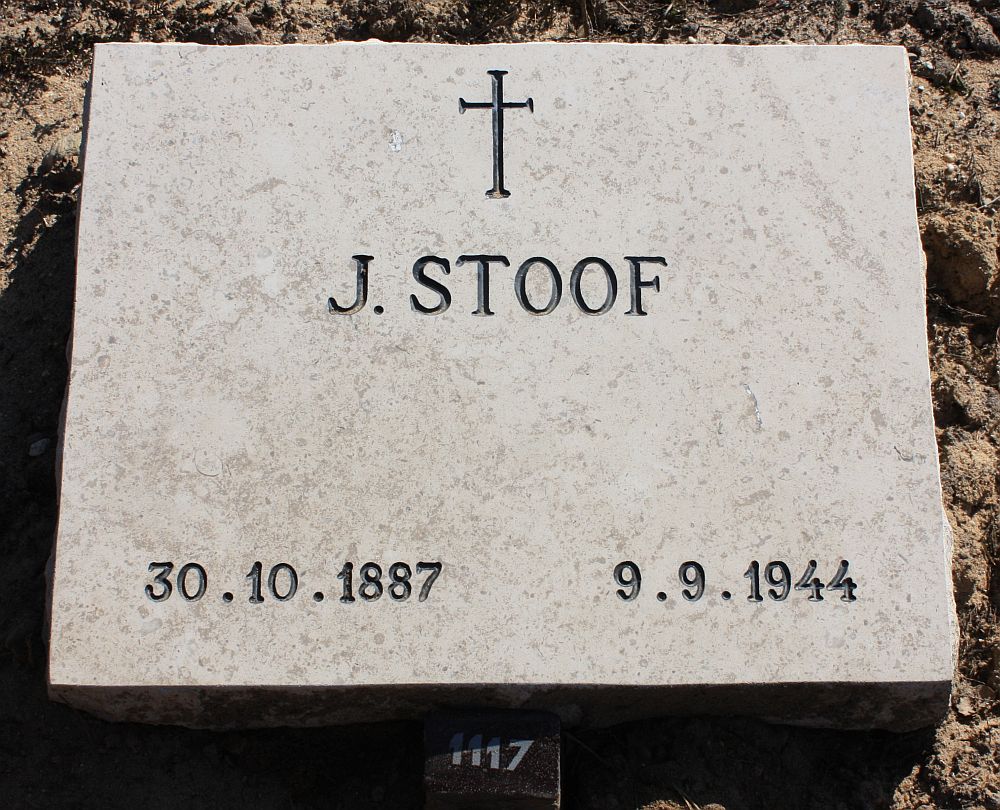 stoof.j.2010.jpg