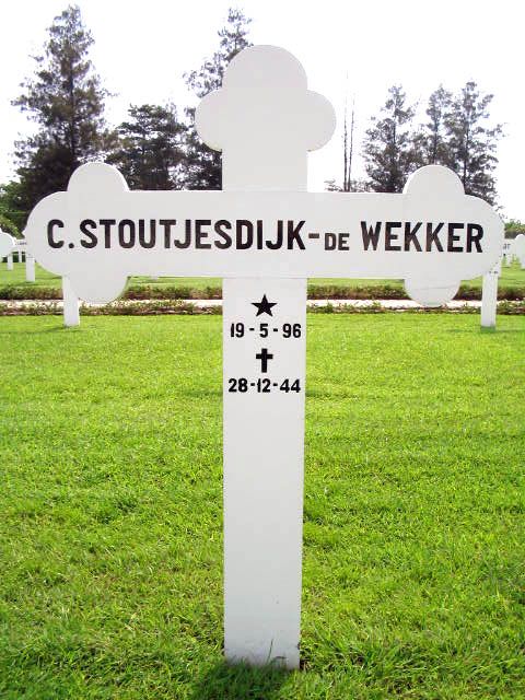 stoutjesdijk de wekker.c.2004.jpg