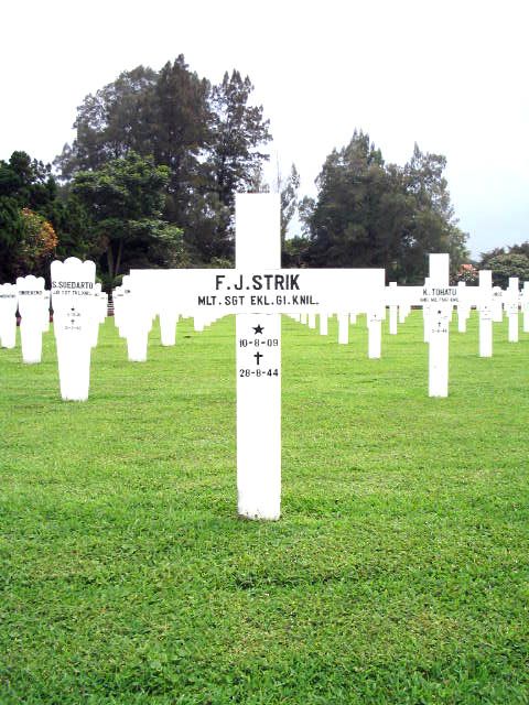 strik.f.j.2005.jpg