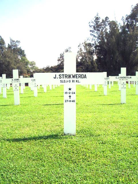 strikwerda.j.2005.jpg