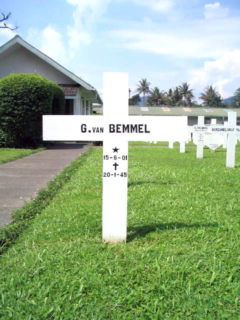 bemmel.van.g.2005.jpg