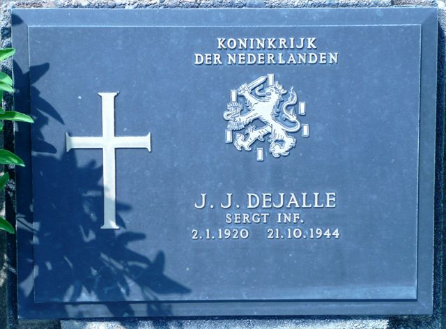 Dejalle.J.J.2008.jpg