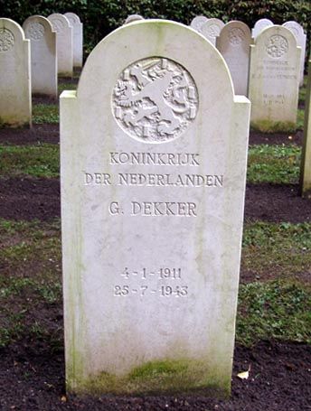 Dekker G.jpg