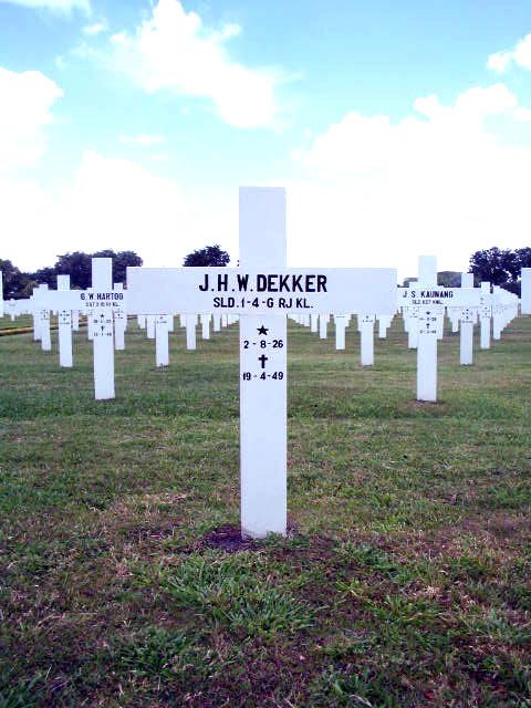 dekker.j.h.w.2005.jpg