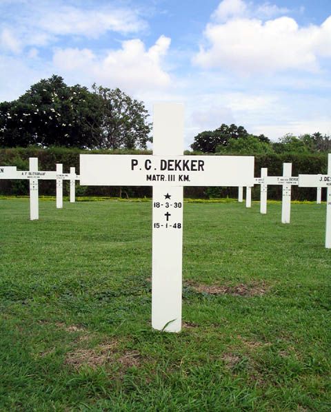 dekker.p.c.2005.jpg