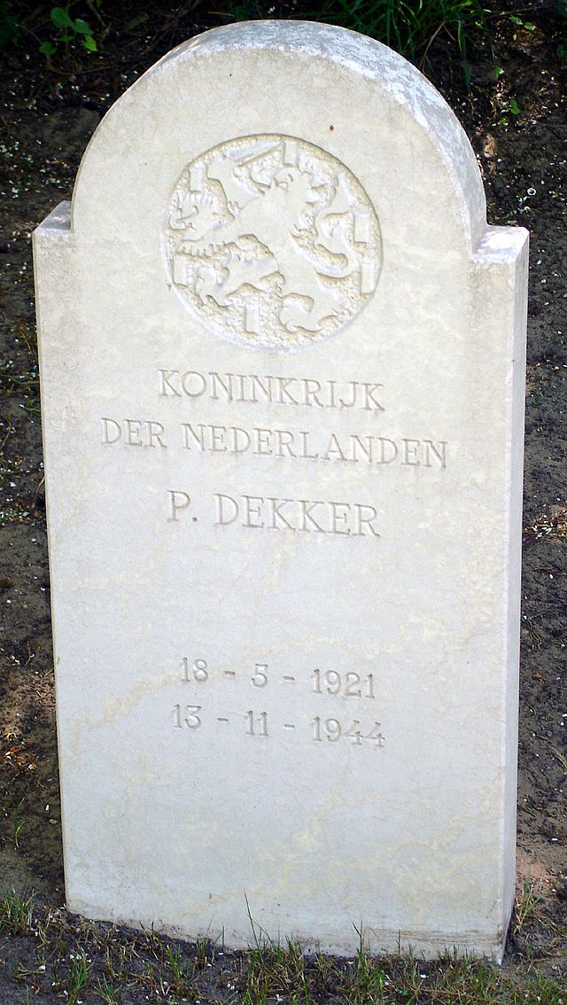 dekker.p.2007.jpg