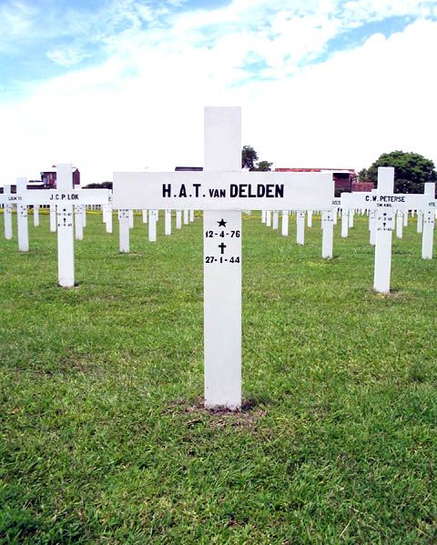 delden.van.h.a.t.2005.jpg