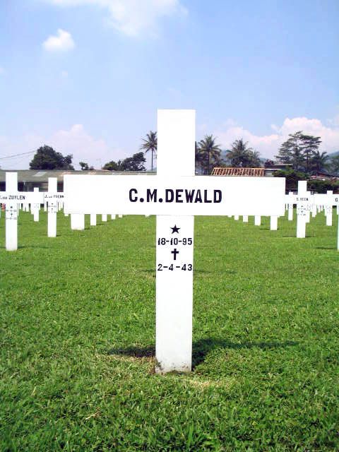 dewald.c.m.2005.jpg