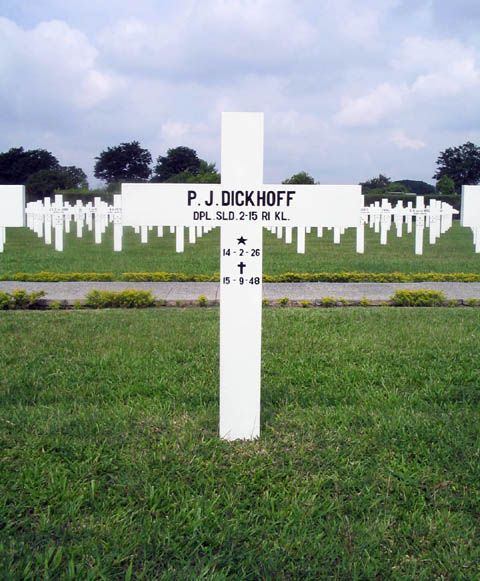 dickhoff.p.j.2005.jpg.JPG