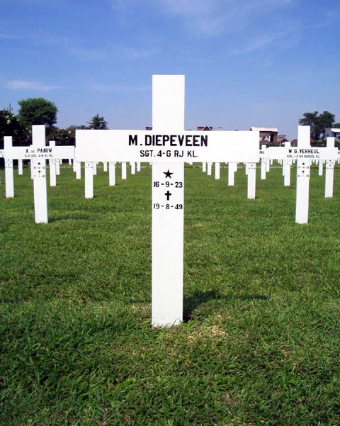 diepeveen.m.2005.jpg