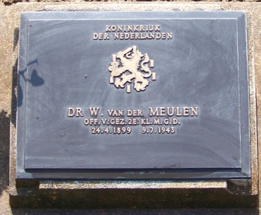 5. D. 12.jpg