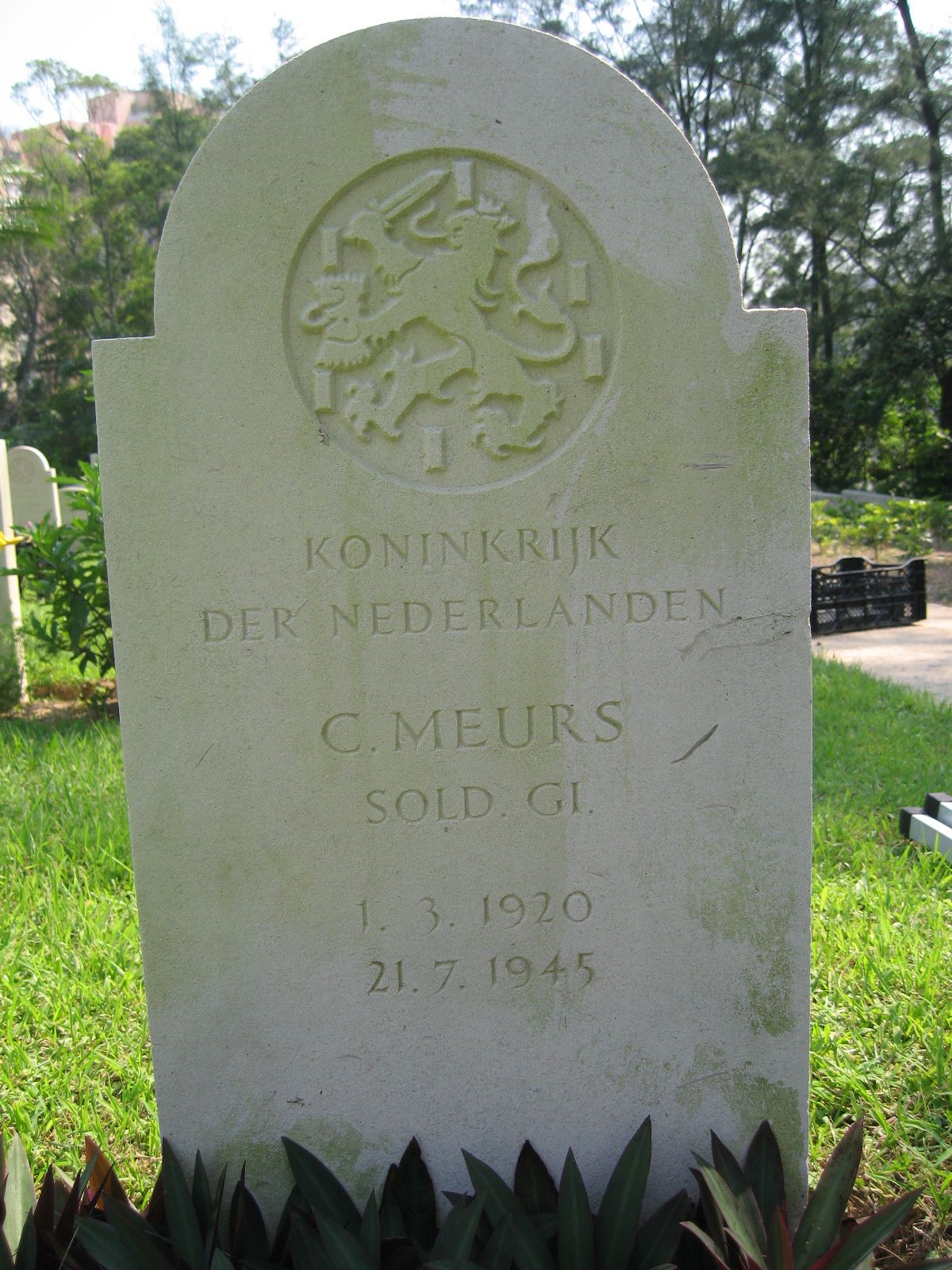 meurs.c.2008.jpg