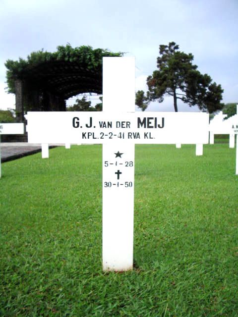 meij.v.der.g.j.2005.jpg
