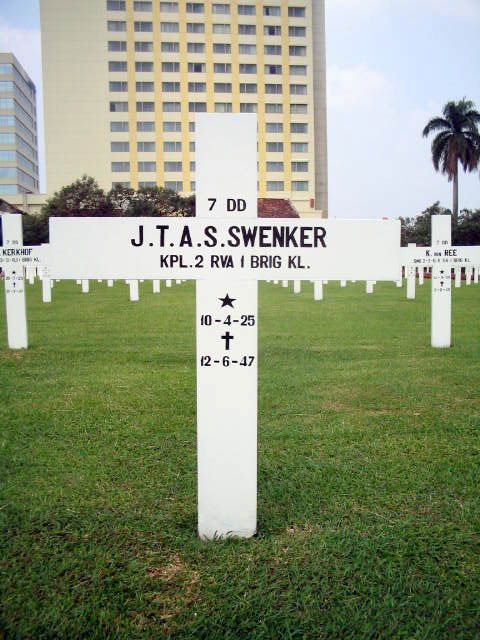 swenker.j.t.a.s.2005.jpg