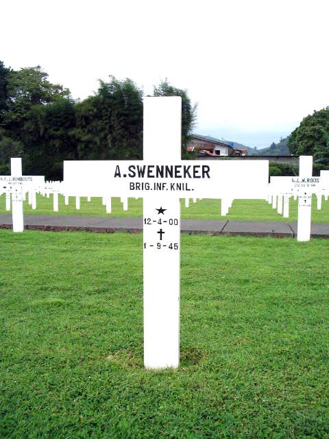 swenneker.a.2005.jpg