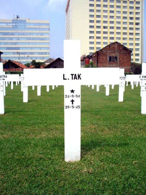tak.l.2005.jpg