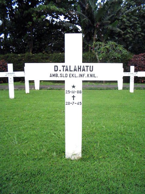 talahatu.d.2005.jpg