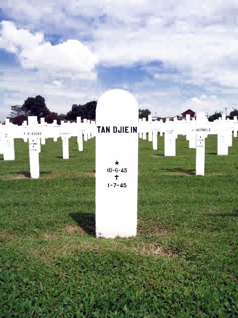 tan djie in.2005.jpg