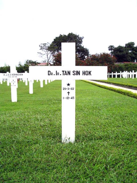 tan sin hok.2005.jpg