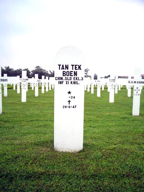tan tek boen.2005.jpg