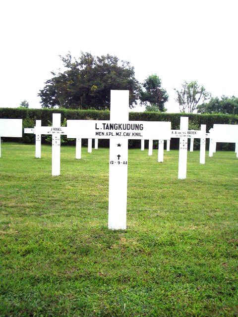 tangkudung.l.2005.jpg