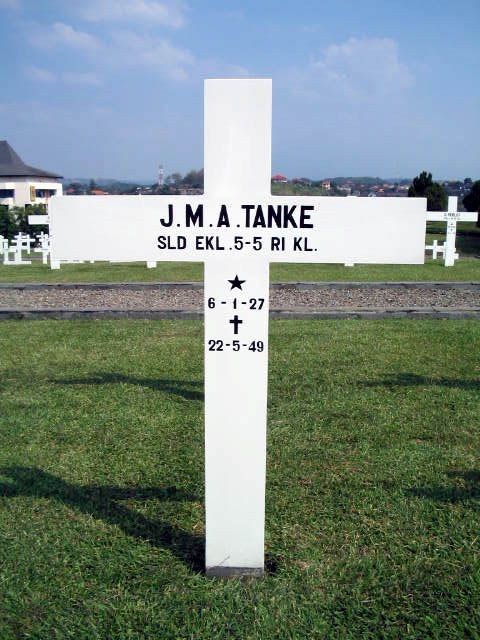 tanke.j.m.a.2004.jpg.JPG