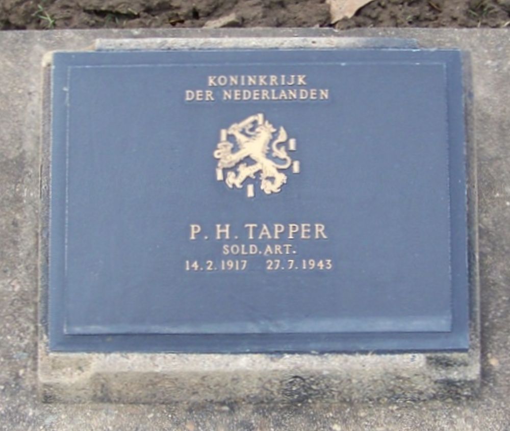 Tapper PH.jpg