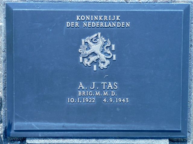 Tas.A.J.2008.jpg