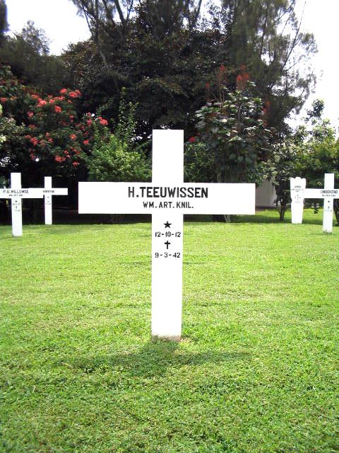 teeuwissen.h.2005.jpg
