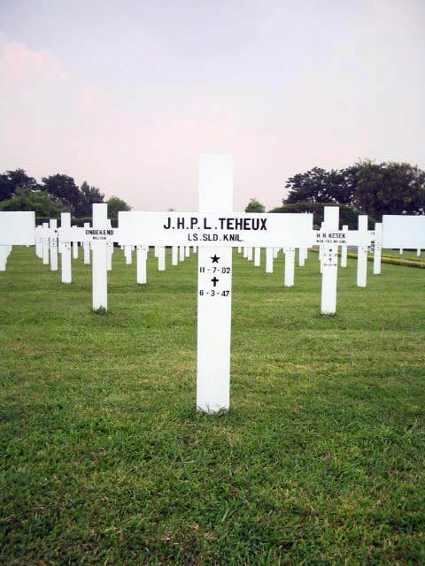 teheux.j.h.p.l.2005.jpg