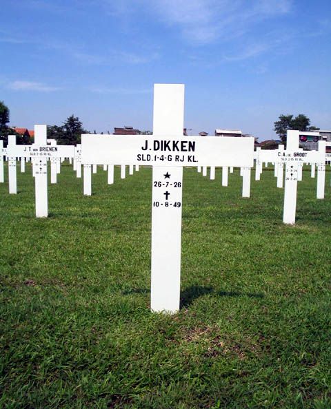 dikken.j.2005.jpg