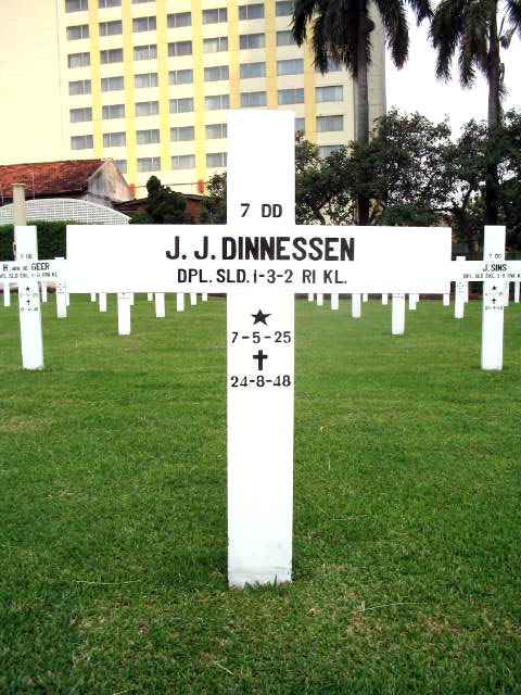 dinnessen.j.j.2005.jpg