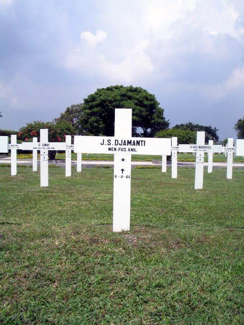 djamanti.j.s.2005.jpg