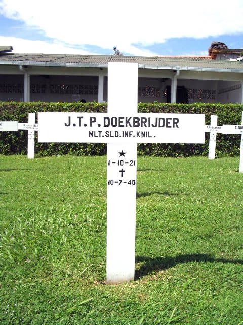 doekbrijder.j.t.p.2005.jpg