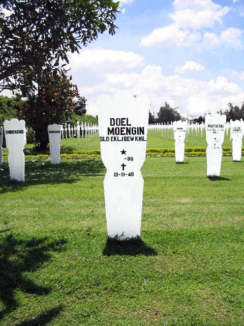 doel moengin.2005.jpg