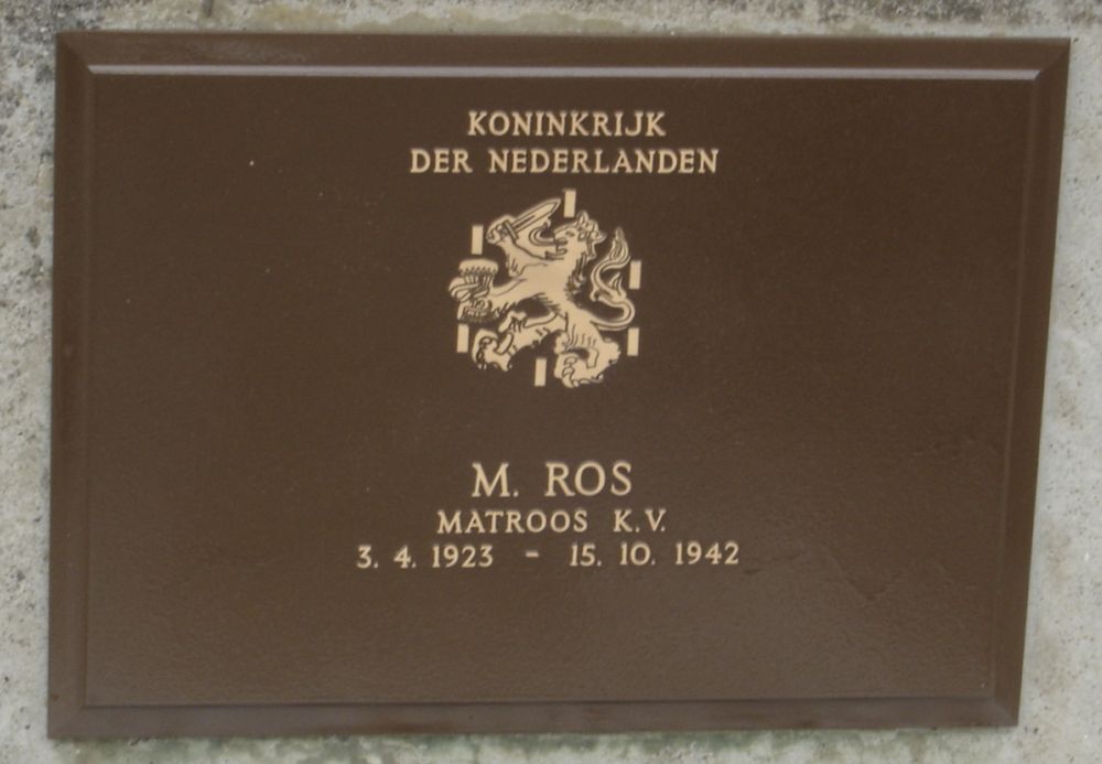 ros.m.2006(1).jpg