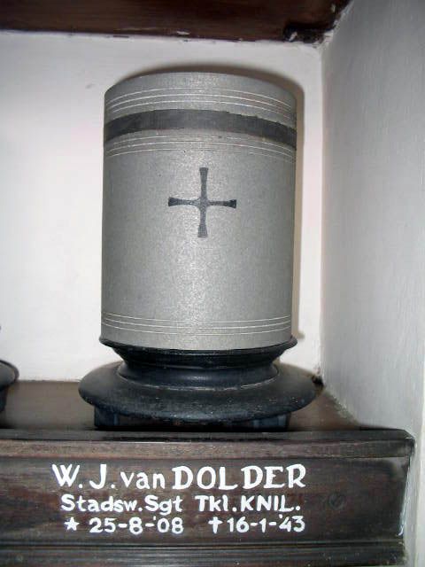 dolder.van.w.j.2005.jpg
