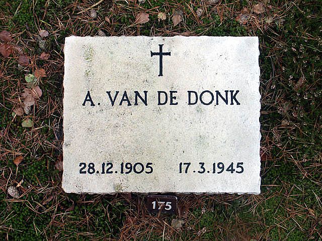 donk.v.den.a.2005.jpg