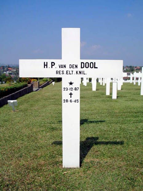 dool.v.den.h.p.2004.jpg