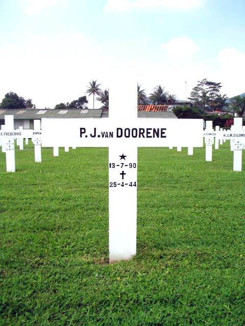 doorene.van.p.j.2005.jpg