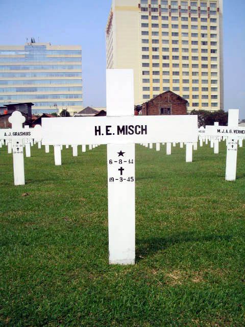 misch.h.e.2005.jpg