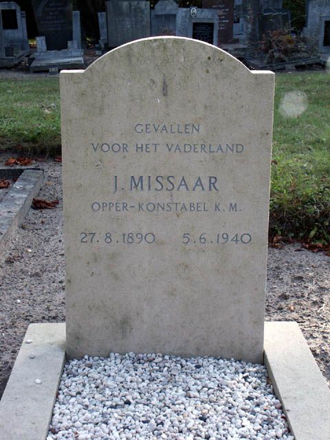 missaar J.2004.jpg
