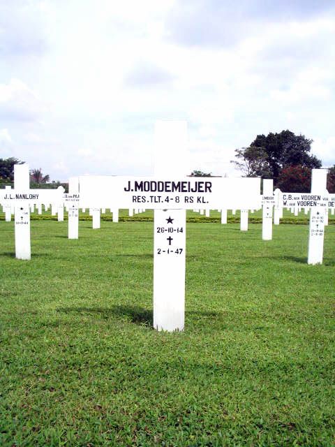 moddemeijer.j.2005.jpg