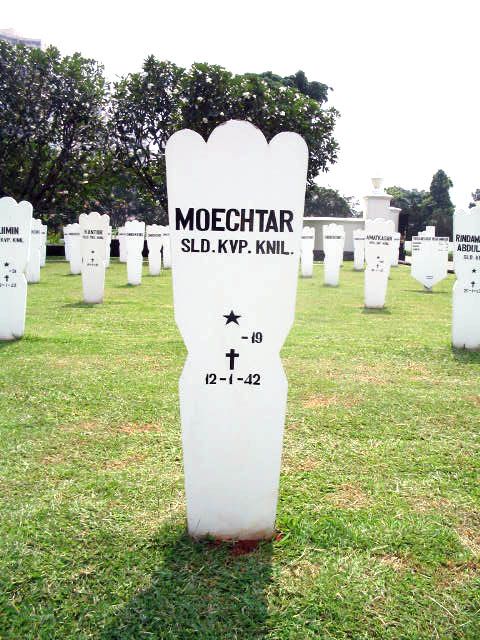 moechtar.2005.jpg