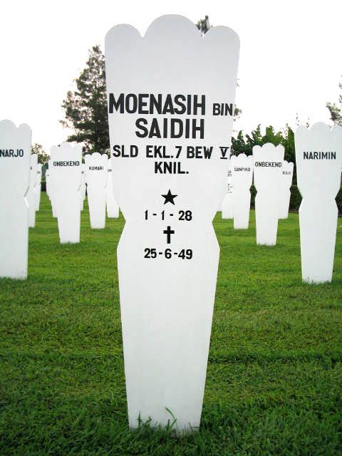 moenash bin saidih.2004.jpg.JPG