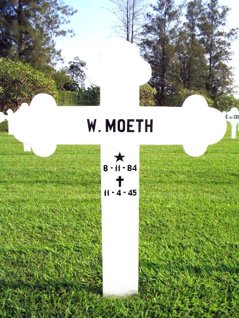 moeth.w.2004.jpg.JPG