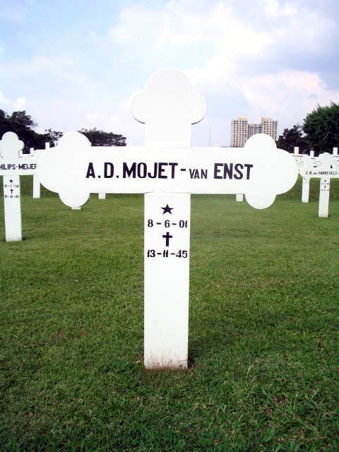 mojet.enst.van.a.d.2005.jpg