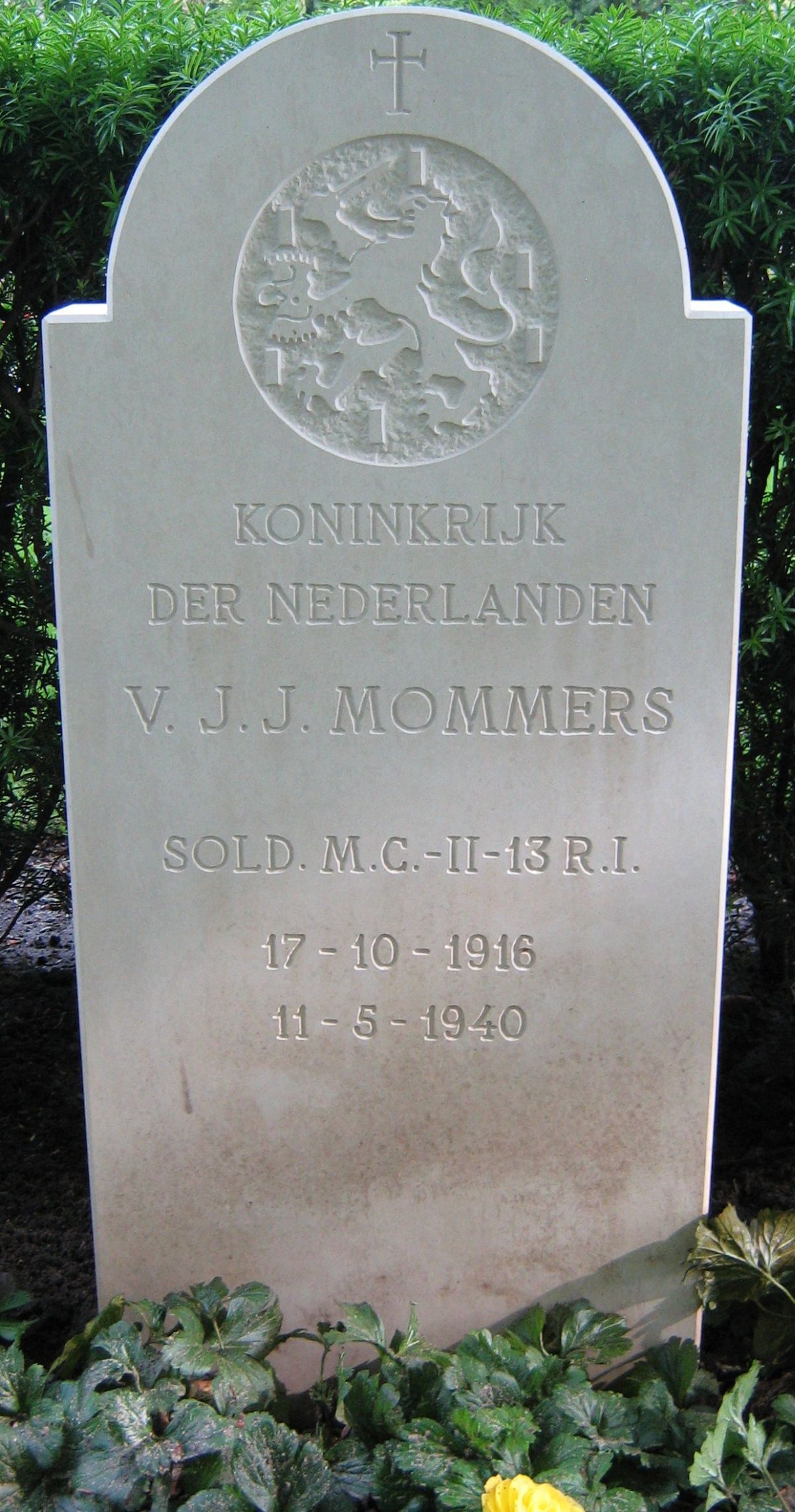 mommers.v.j.j.2008.jpg