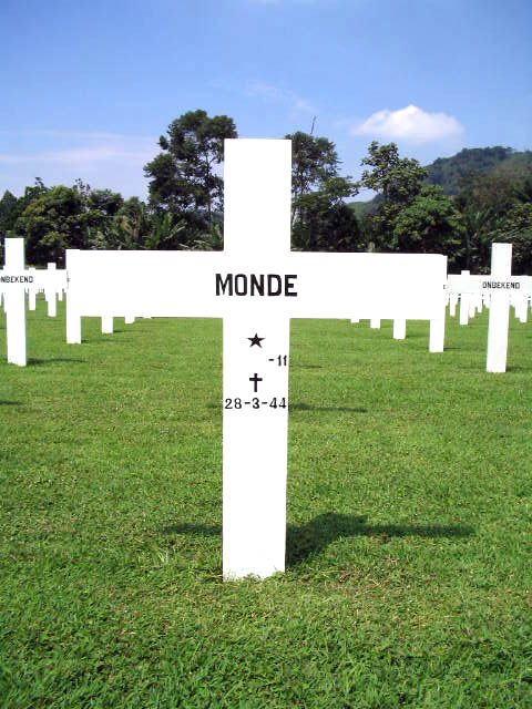 monde.2005.jpg