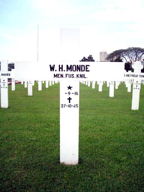 monde.w.h.2005.jpg